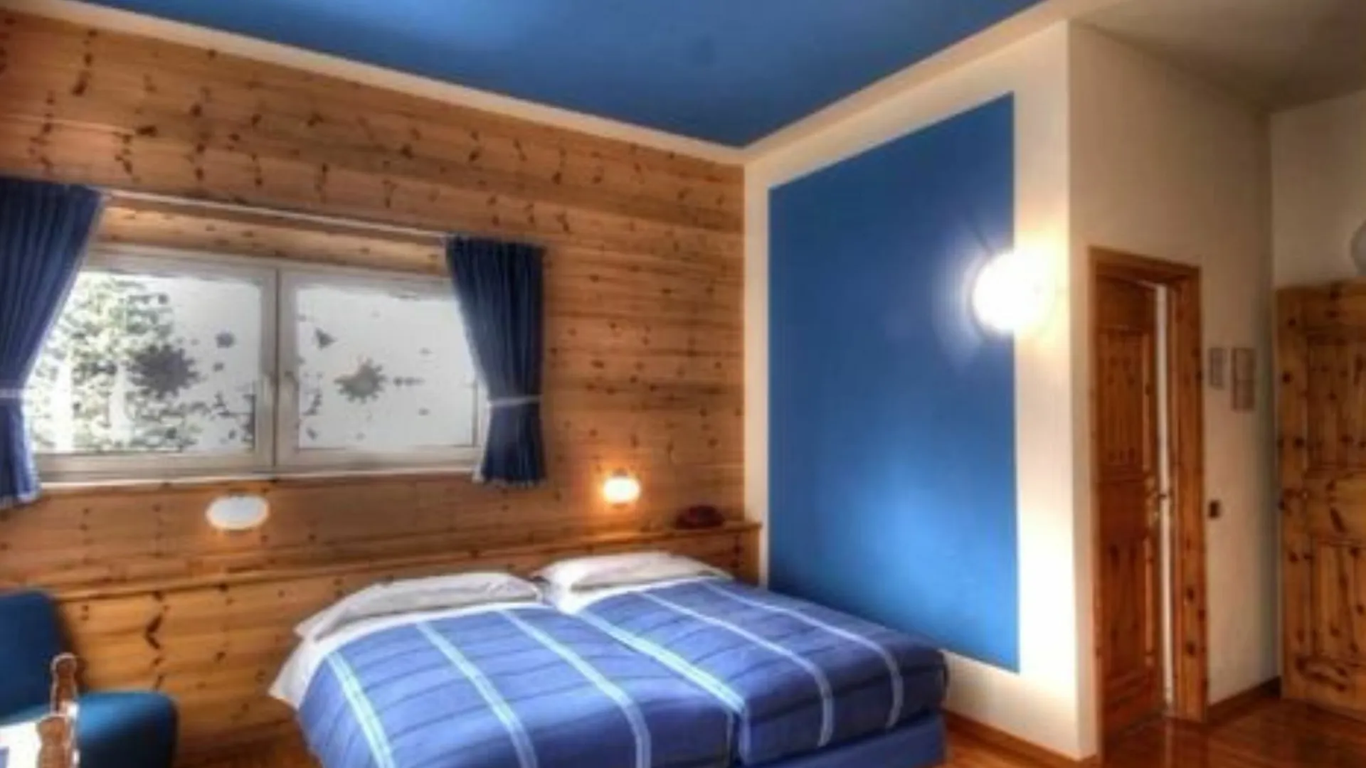 Meuble Garni Della Contea Hotel Bormio