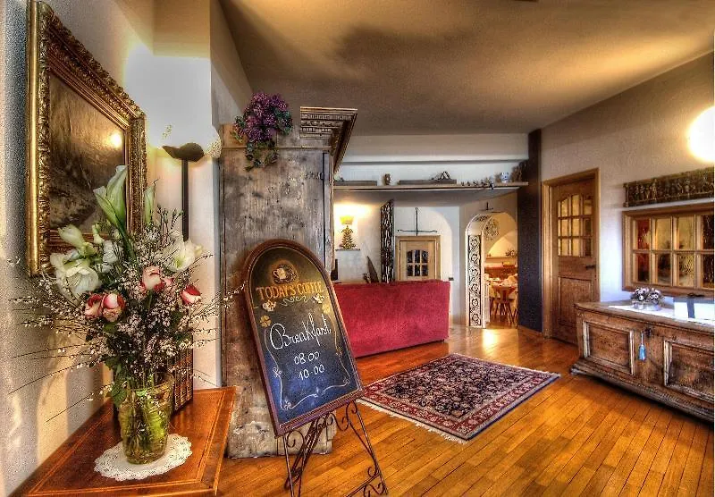 Meuble Garni Della Contea Otel Bormio