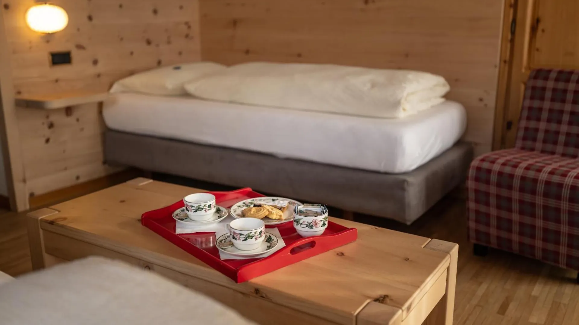 Meuble Garni Della Contea Otel Bormio