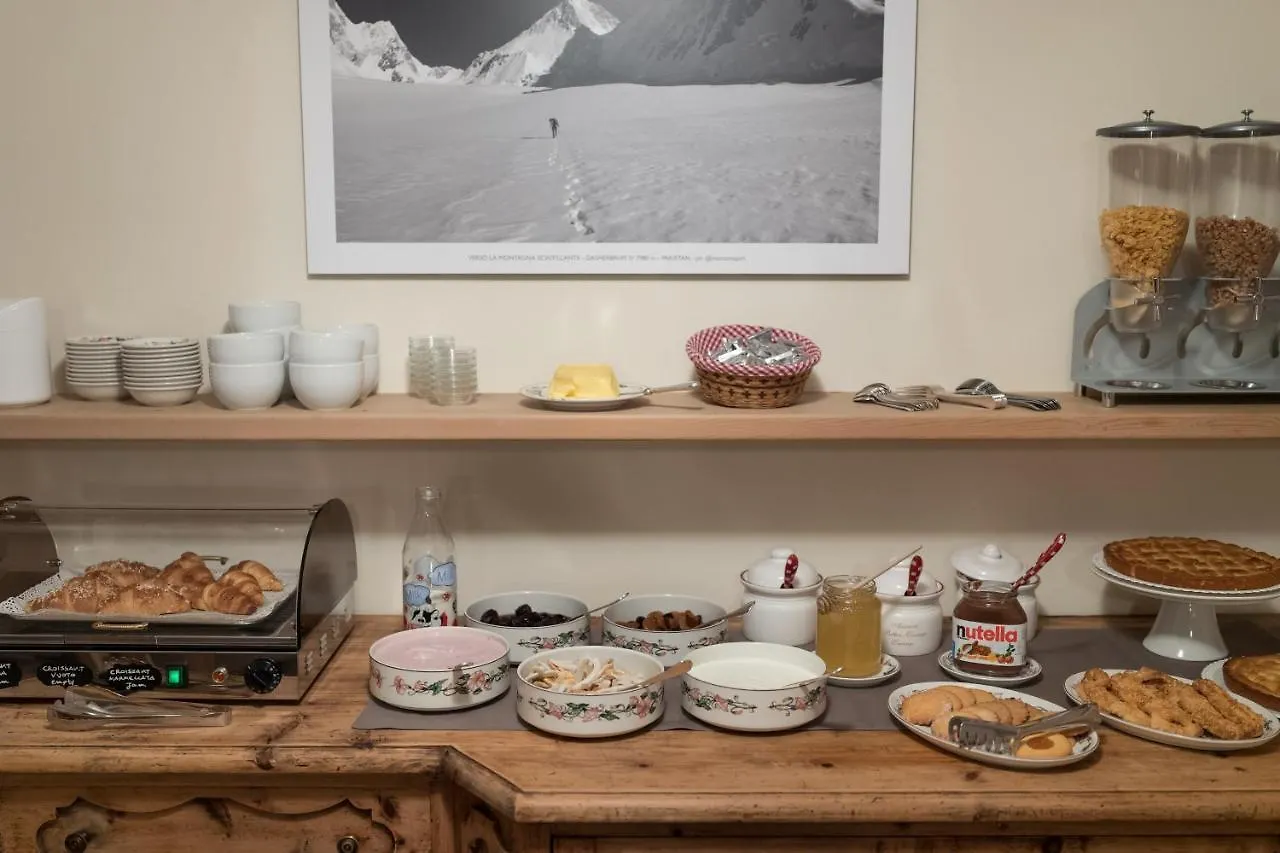 Hotel Meuble Garni Della Contea Bormio Itálie