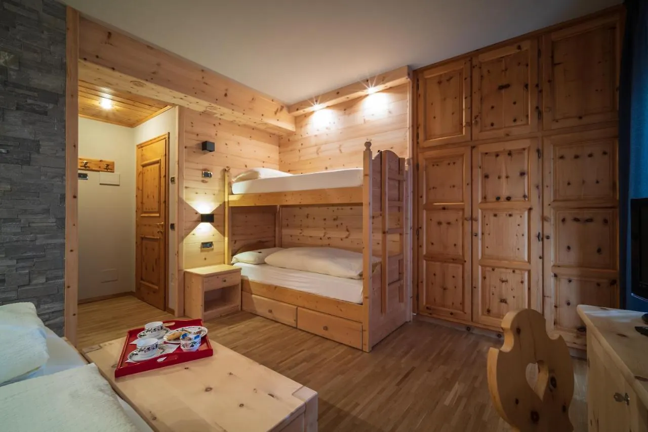 ***  Meuble Garni Della Contea Otel Bormio İtalya